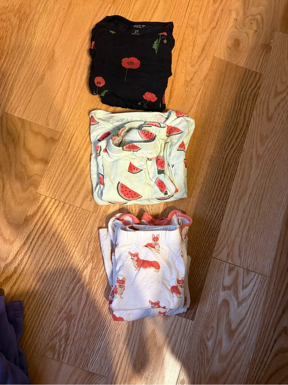 Kyte BABY LOT OF 3Kids Pajama Set Trio - Black Poppy, Mint Watermelon, White Fox